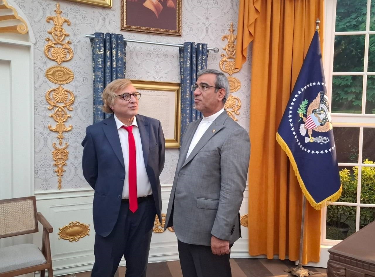 بازدید استاندار خراسان رضوی از پشت صحنه سریال با عرض معذرت بازدید استاندار خراسان رضوی از پشت صحنه سریال با عرض معذرت
