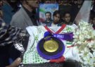 اهدای مدال طلای پارالمپیک به خانواده شهید در فریمان اهدای مدال طلای پارالمپیک به خانواده شهید در فریمان