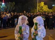 آیین تاریخی برافراشتن پرچم عزای حسینی در گناباد برگزار شد آیین تاریخی برافراشتن پرچم عزای حسینی در گناباد برگزار شد