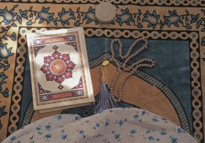 دعای خیر، یکی از فواید نماز خواندن دعای خیر، یکی از فواید نماز خواندن