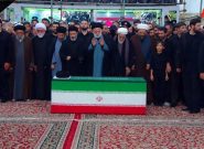 اقامه نماز بر پیکر رهبر شهید در حرم مطهر رضوی