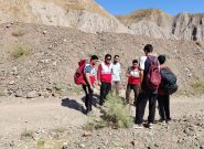 نجات دو طبیعت گرد گرفتار در ارتفاعات روستای غار شهرستان نیشابور