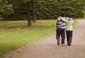 پشتیبانی،یکی از معیار های دوست خوب