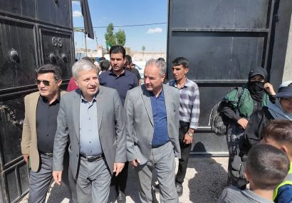 خدمترسانی ۳۹ موکب به زائران امام رضا (ع) در مسیر قوچان ـ مشهد خدمترسانی ۳۹ موکب به زائران امام رضا (ع) در مسیر قوچان ـ مشهد