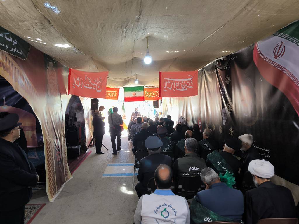 خدمت رسانی گسترده به زائران رضوی با طرح «قدم های آسمانی تا امام مهربانی» خدمت رسانی گسترده به زائران رضوی با طرح «قدم های آسمانی تا امام مهربانی»