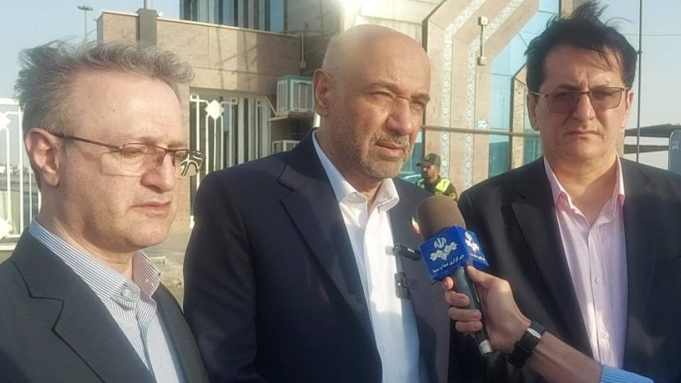 لزوم اخذ روادید کار توسط متقاضیان خارجی اشتغال در ایران لزوم اخذ روادید کار توسط متقاضیان خارجی اشتغال در ایران
