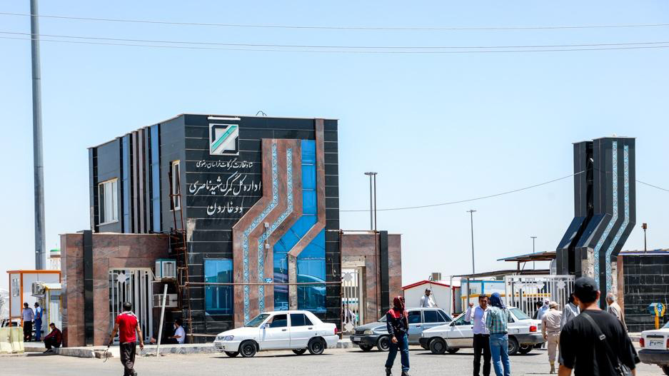 ورود ۵۳۰ زائر افغانستانی از مرز دوغارون تایباد ورود ۵۳۰ زائر افغانستانی از مرز دوغارون تایباد