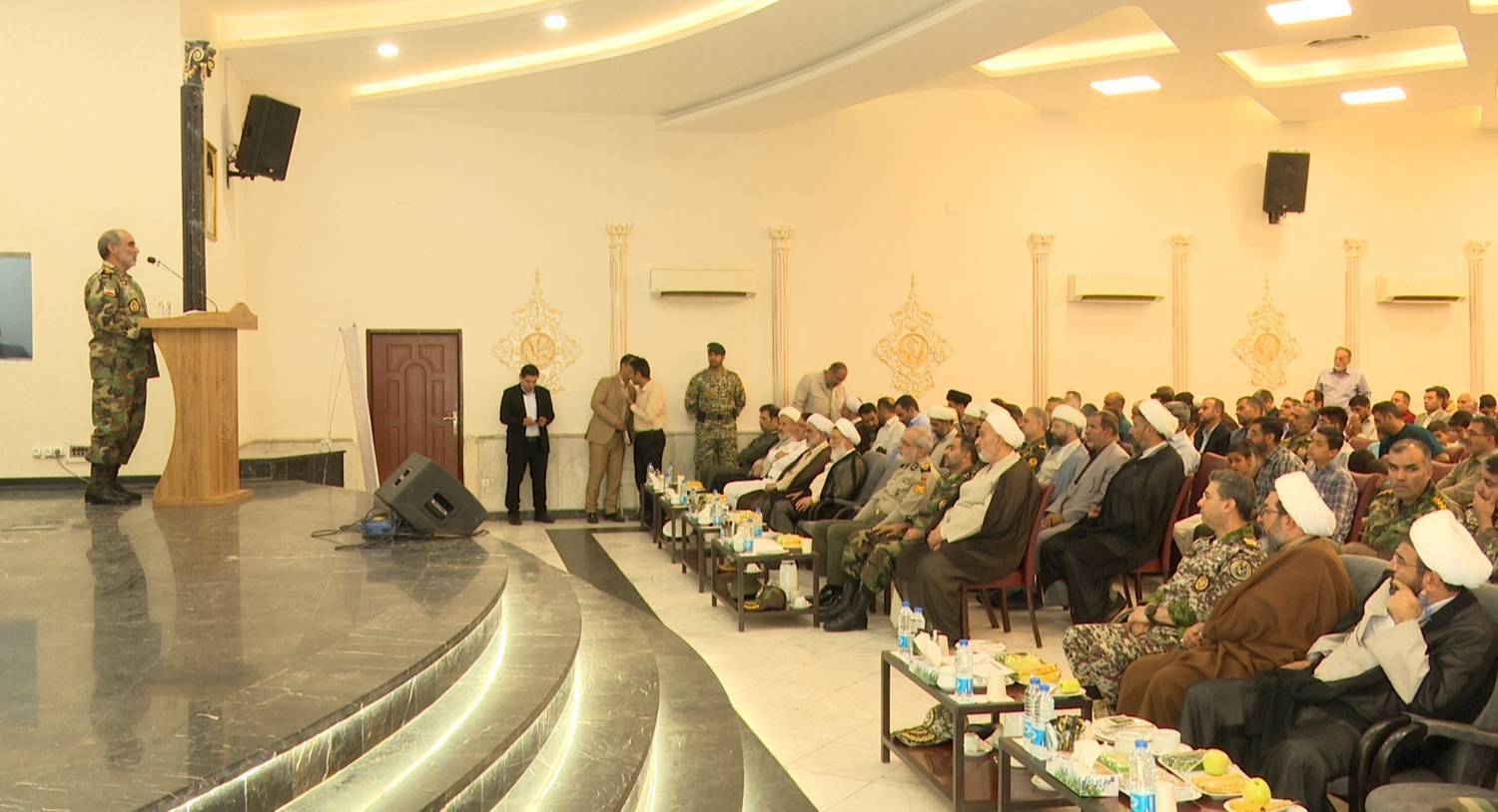 فرمانده نیروی زمینی ارتش:نیروهای مسلح بیشتر از جنگ تحمیلی سوم آمادگی دارند فرمانده نیروی زمینی ارتش:نیروهای مسلح بیشتر از جنگ تحمیلی سوم آمادگی دارند