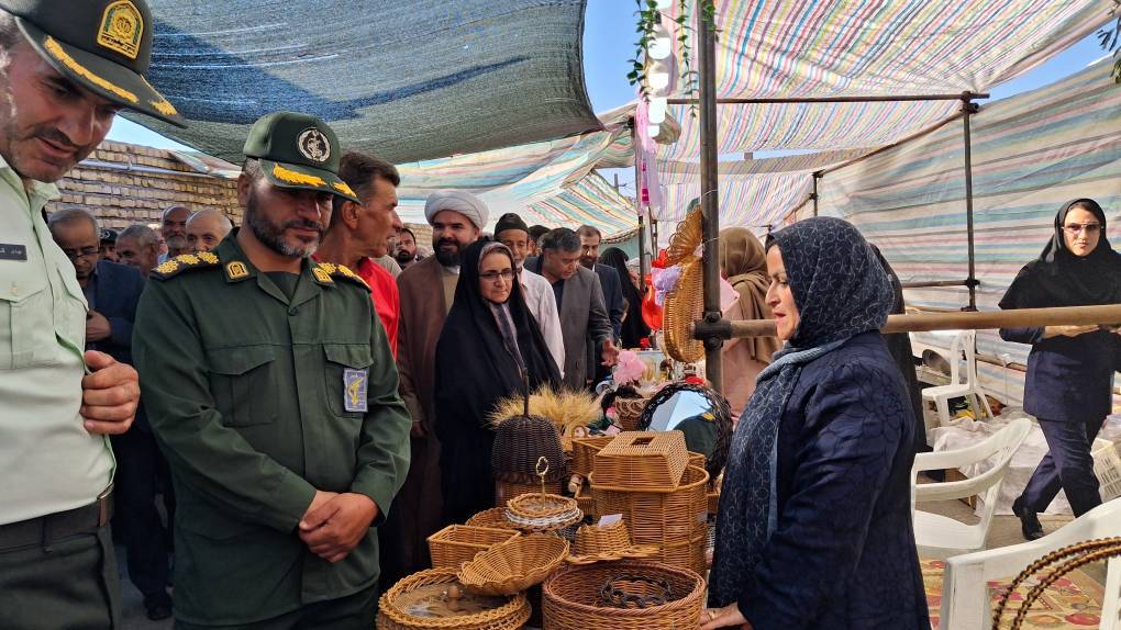 برگزاری اولین جشنواره بادام در کوهسرخ خراسان رضوی برگزاری اولین جشنواره بادام در کوهسرخ خراسان رضوی