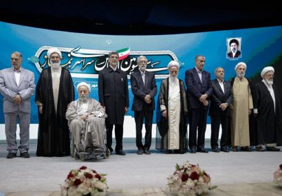 دستگاه های برتر کشور در اقامه نماز معرفی شدند دستگاه های برتر کشور در اقامه نماز معرفی شدند